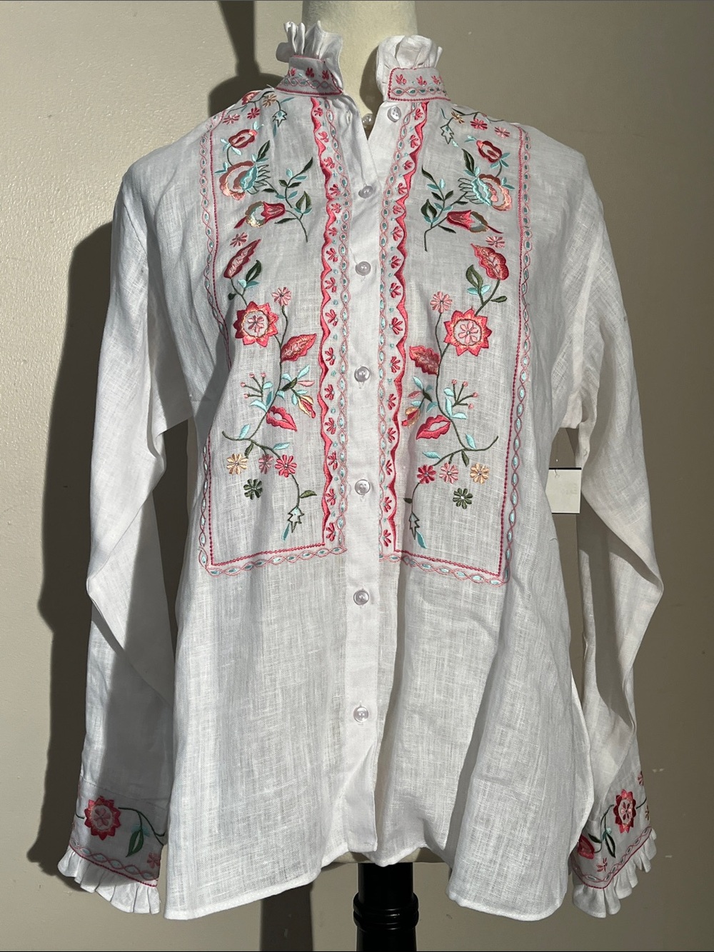 Bella Tu White Linen Embroidered Floral Button-Down Shirt - Women's Long Sleeve